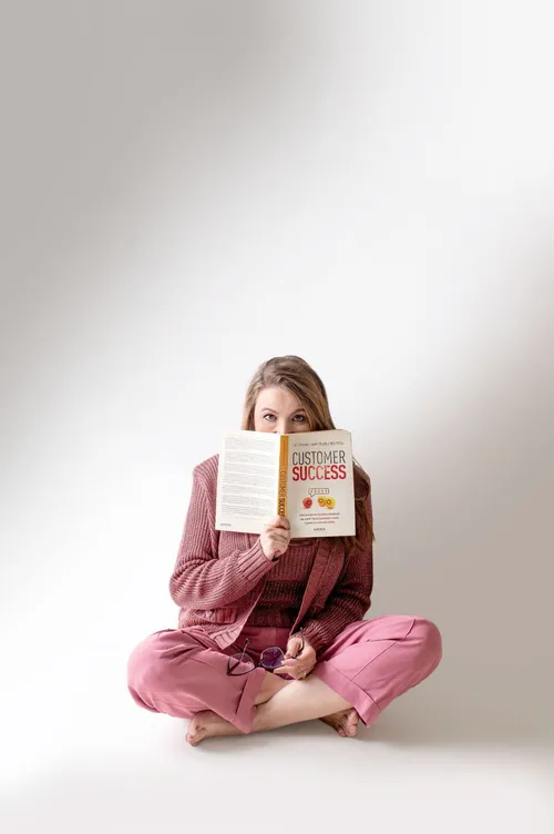 Ana Leite com livros